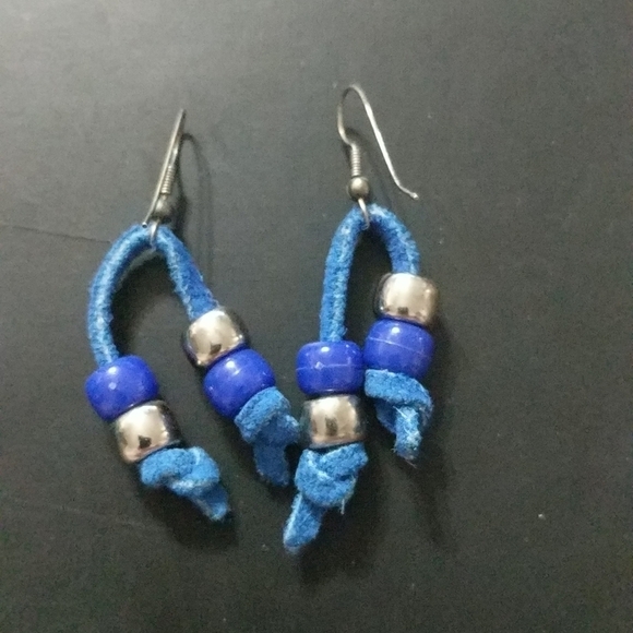 Leather and Beads Dangle Earrings - Set of 2 - Turquoise and Navy - Picture 3 of 3